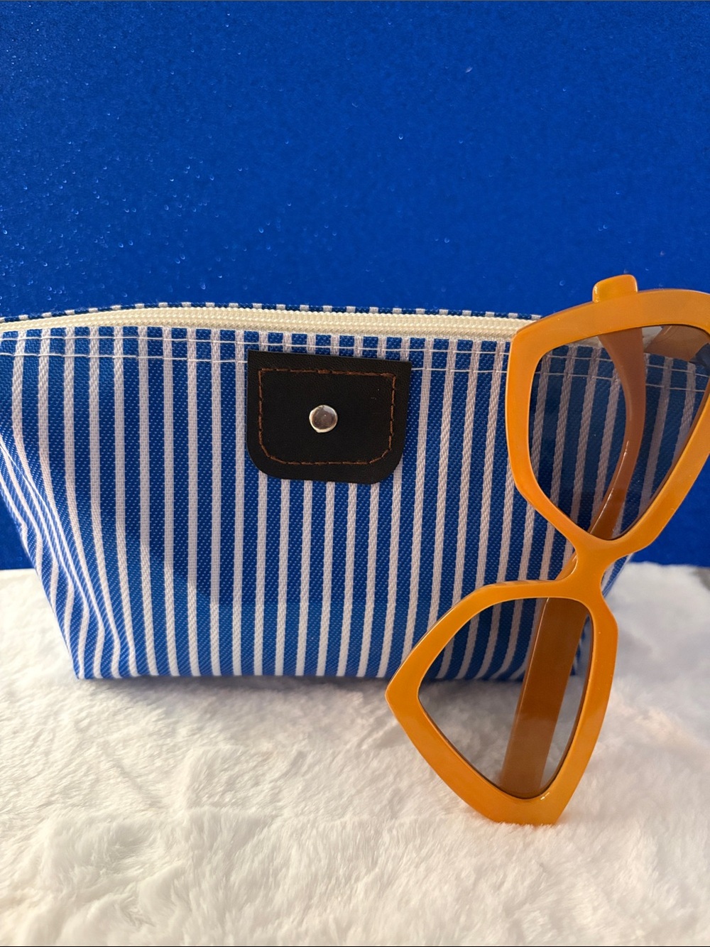 Summer Orange Cat-Eye Sunglasses and Pouch